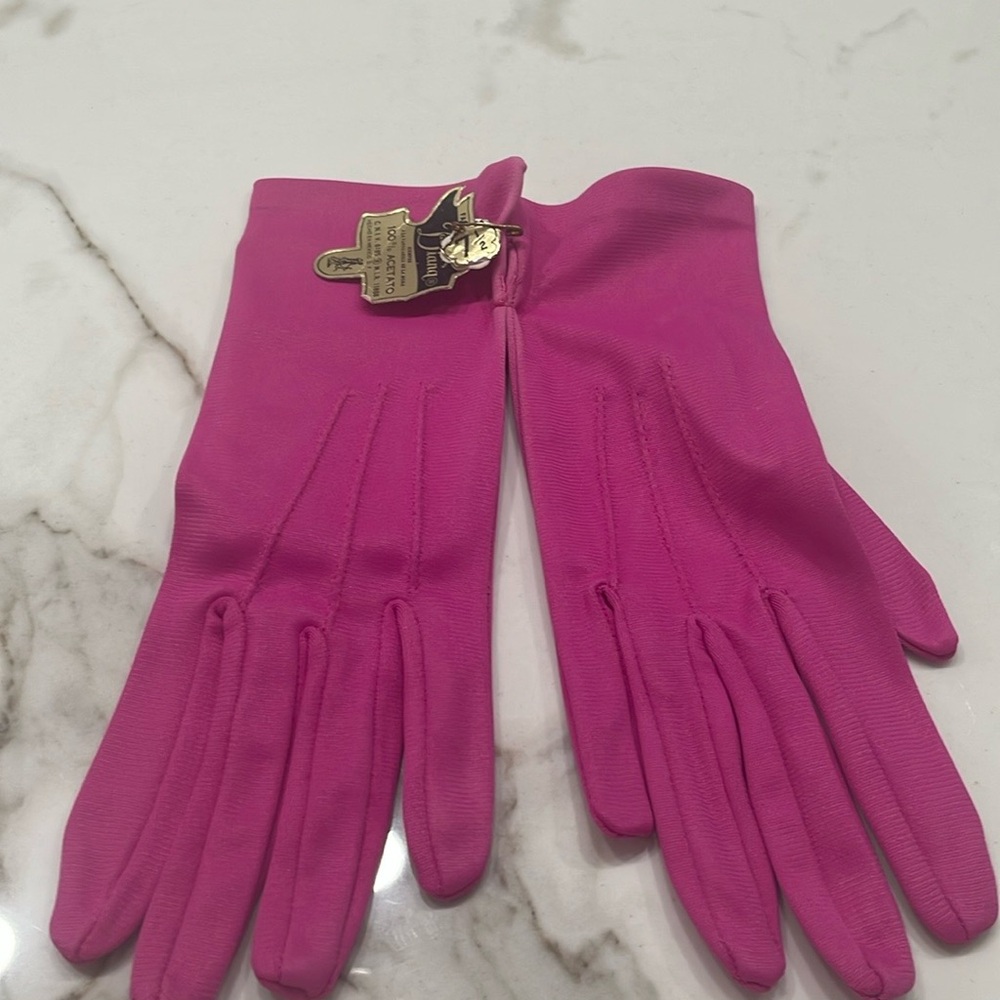 1960s vintage gloves - pink